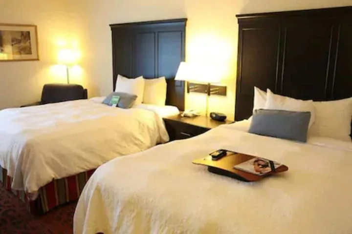 Country Inn & Suites by Radisson, Toronto Mississauga, ON 10/39