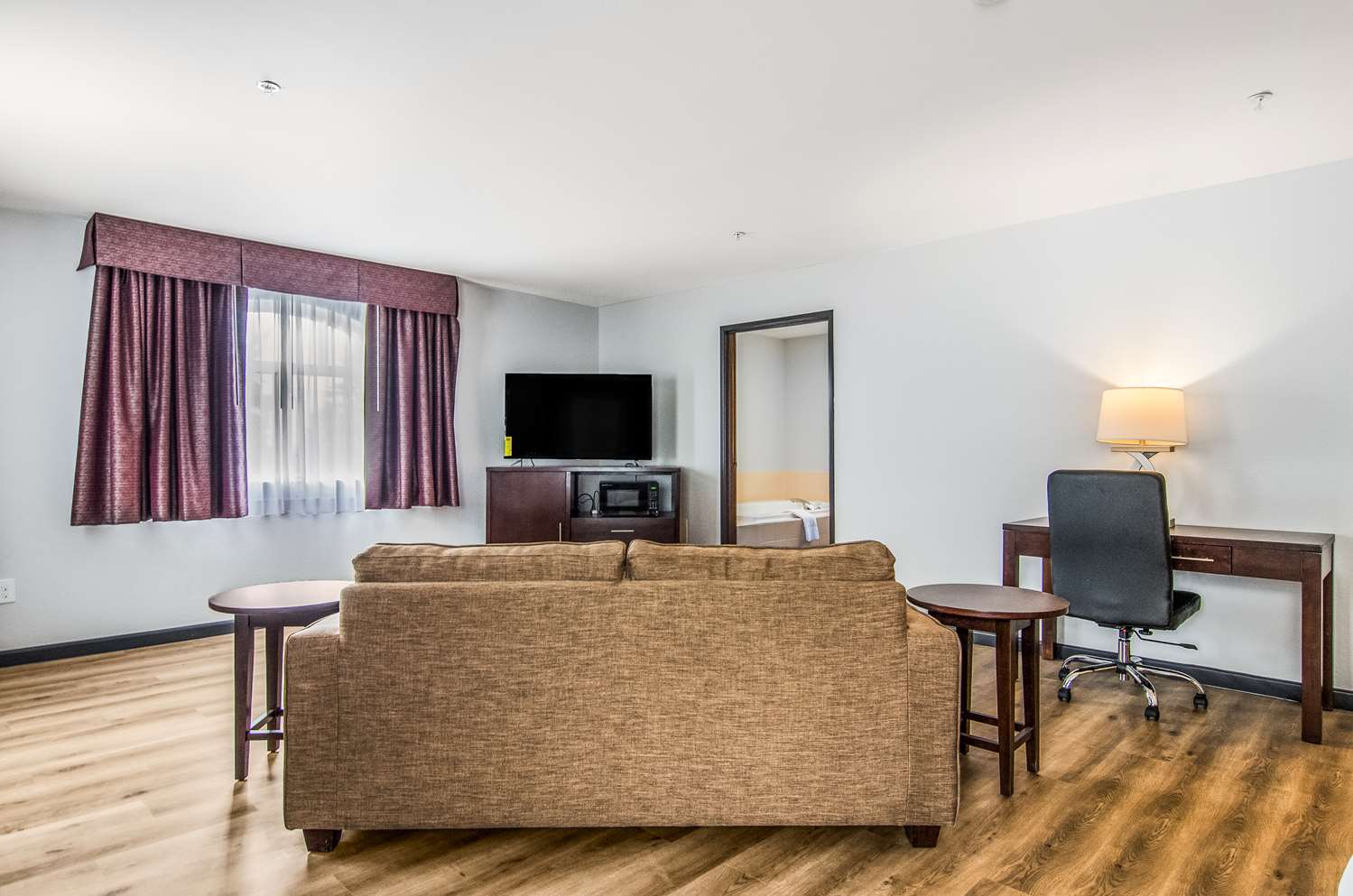 Red Lion Inn & Suites Des Moines 12/14