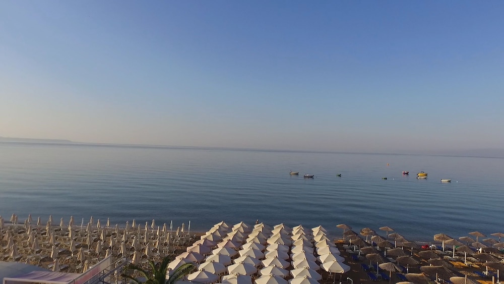 MAVRIDIS HOTEL 28/35