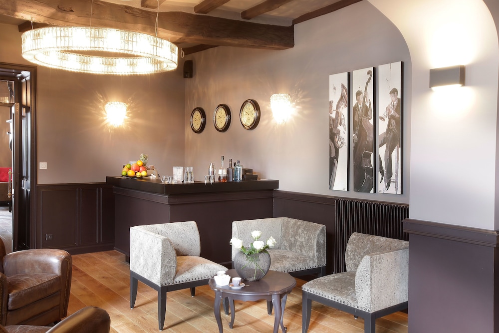 Hostellerie La Croix Blanche 9/50