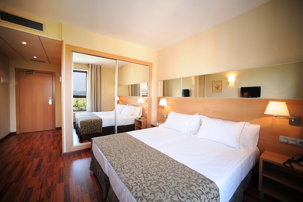 Hotel Desitges 35/76