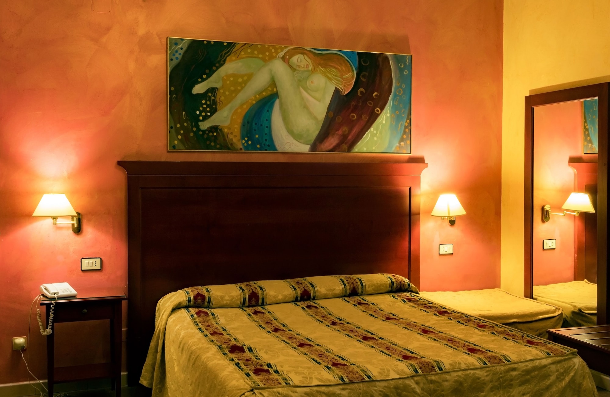 STANDARD, DOUBLE OR TWIN BED