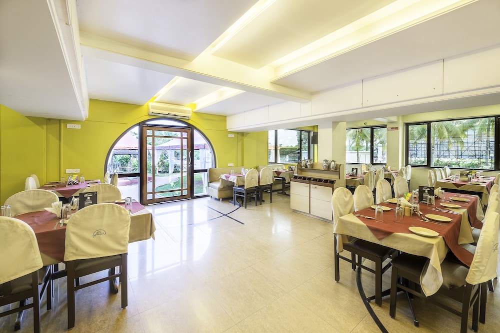 Treebo Trend Green Park Mapusa 36/54