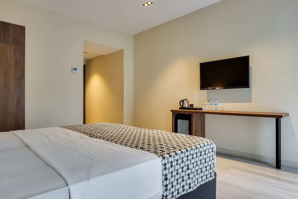 Eleven Inn Tbilisi 17/28
