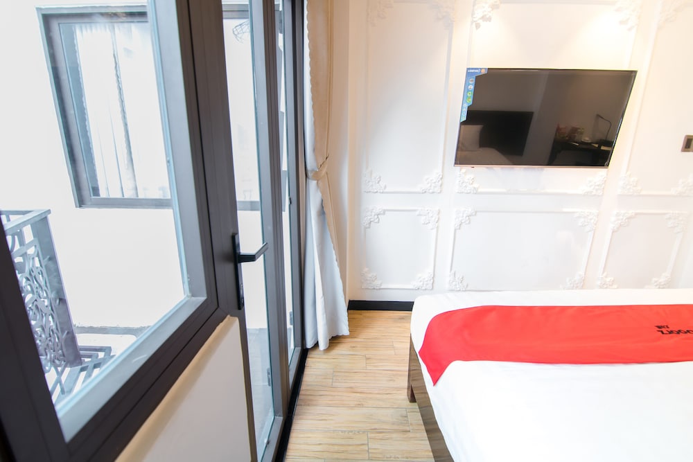 Reddoorz Plus Near Ba Chieu Market 9/24