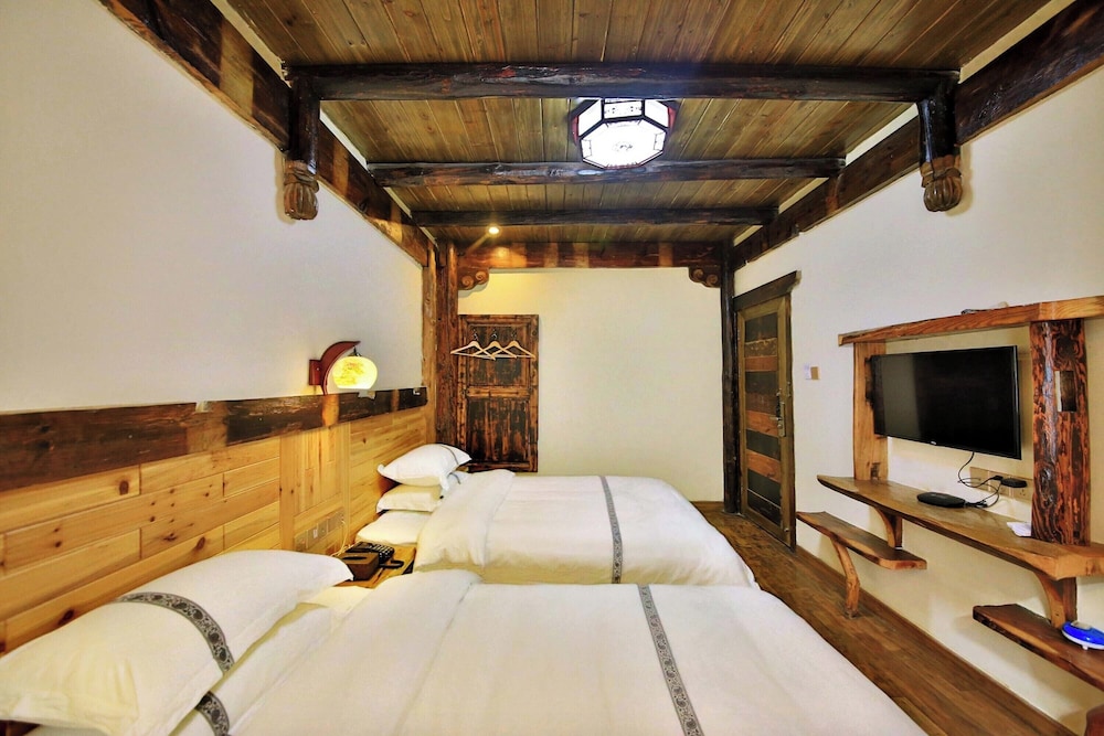 Xiangxi Dreamweaver Inn 20/50
