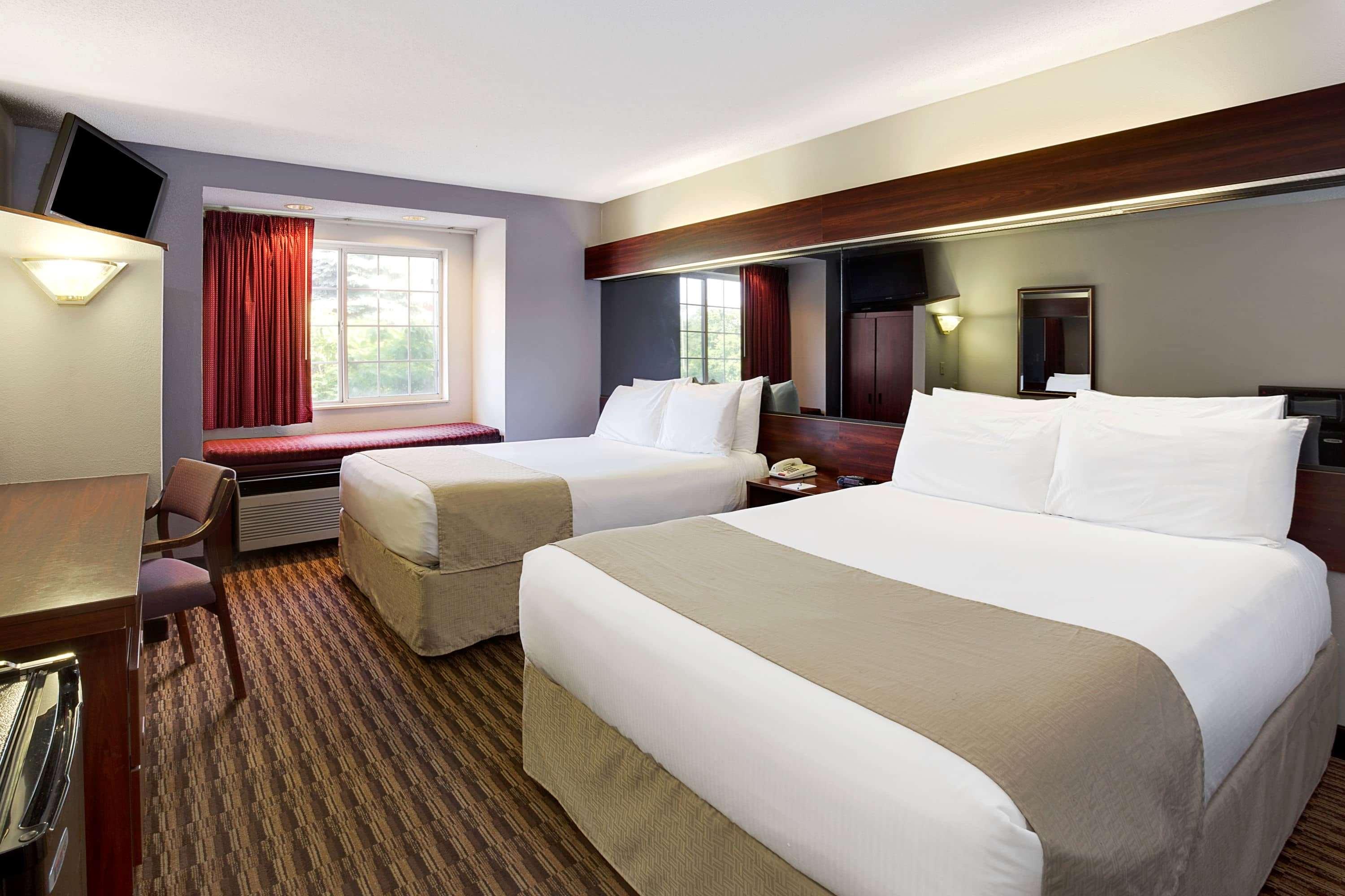 Room, 2 Queen Beds