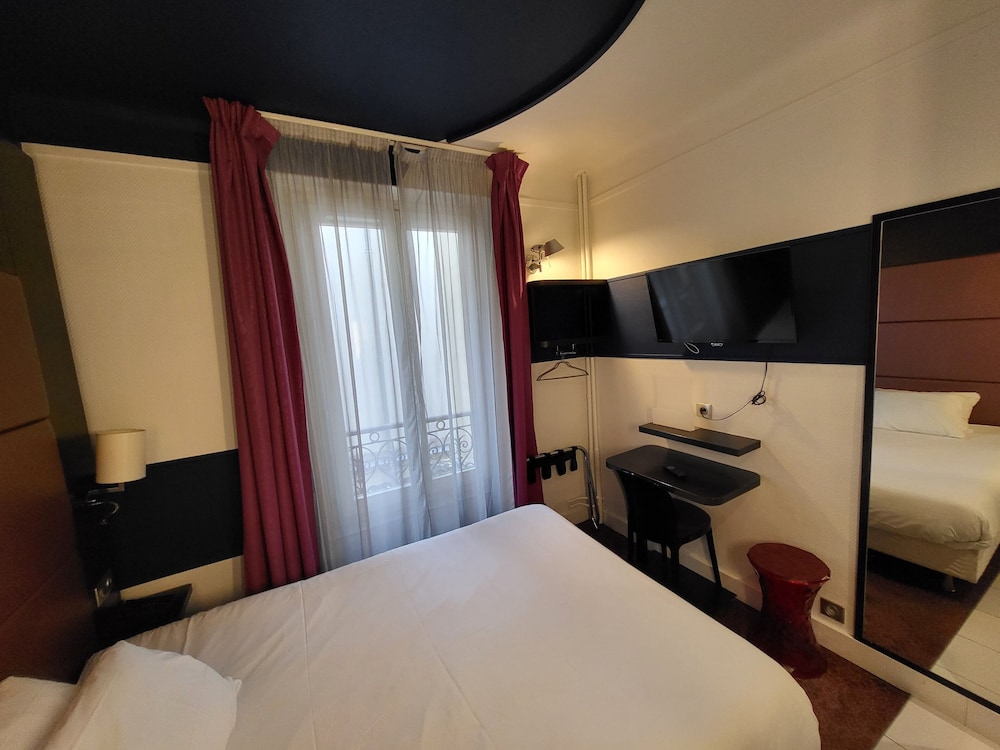 Accueil Hotel Paris Pigalle Montmartre 26/61