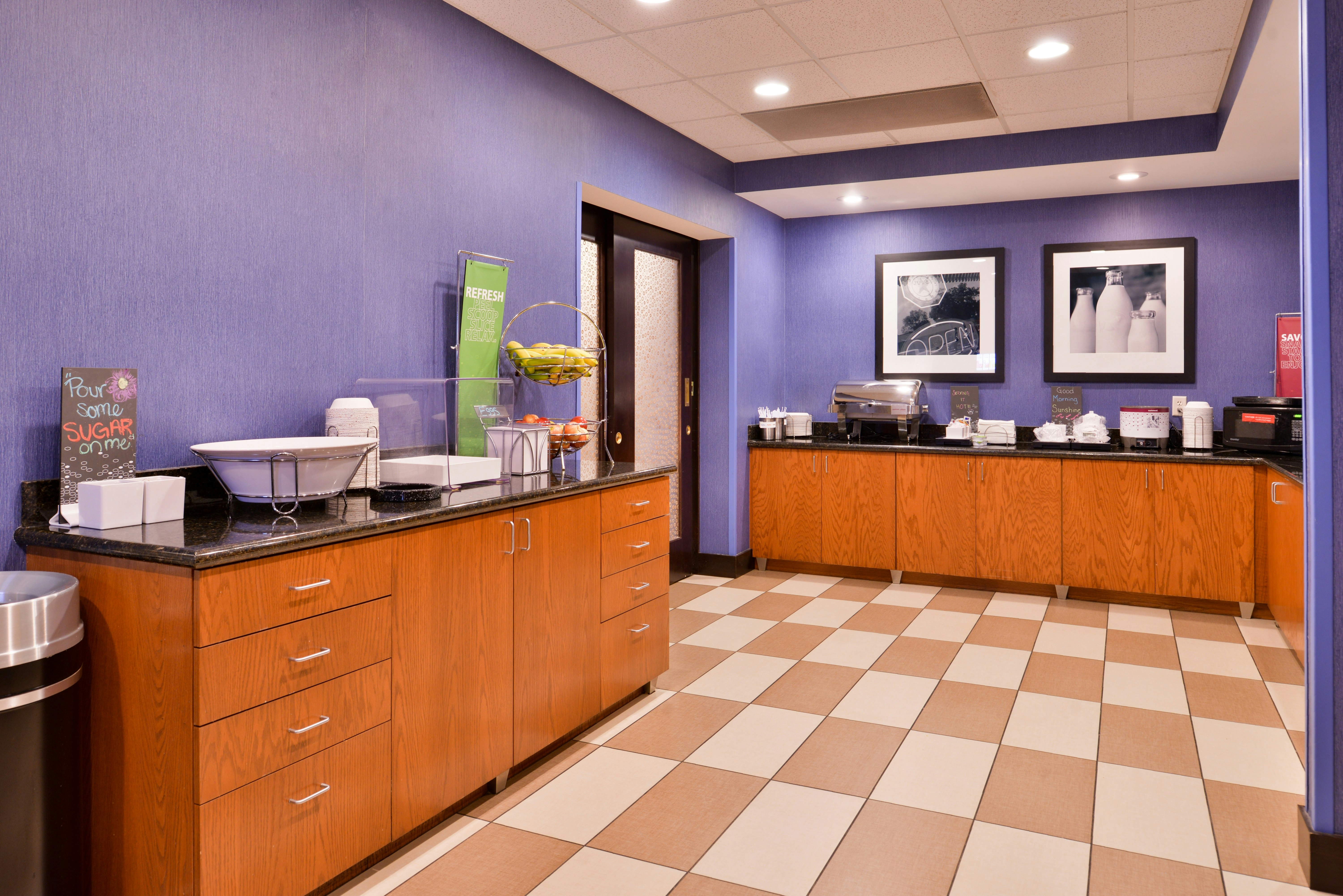 Hampton Inn Harrisonburg South 9/53