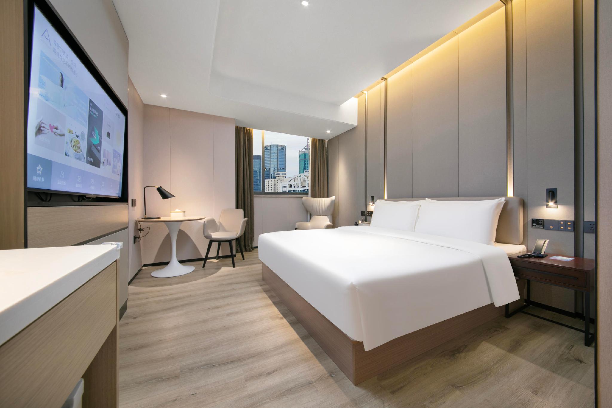 Jimu, King Bed, Queen Bed, City View
