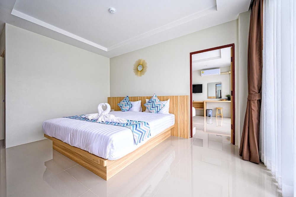 The Beach At Klong Muang Condotel Krabi 11/46