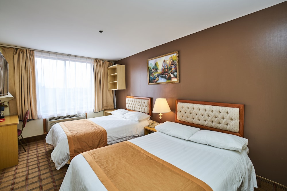 Flushing Hotel 21/60