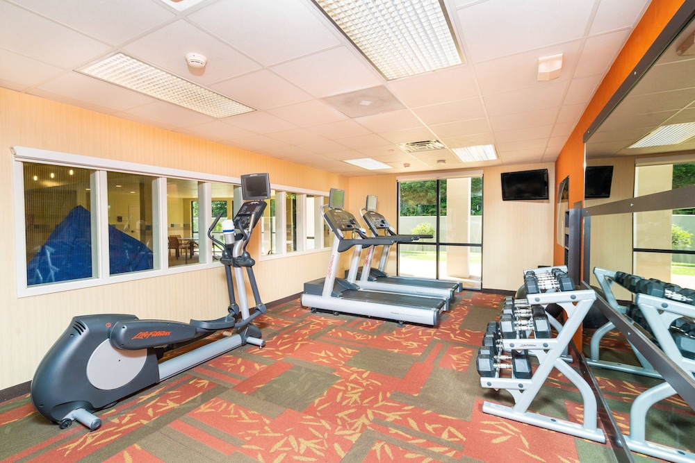 Courtyard by Marriott Kingston 25/50