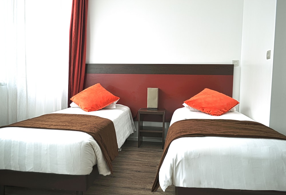 RESIDHOTEL LILLE VAUBAN(FORMERLY COSY S LILLE VAUBAN APARTHOTEL) 13/70
