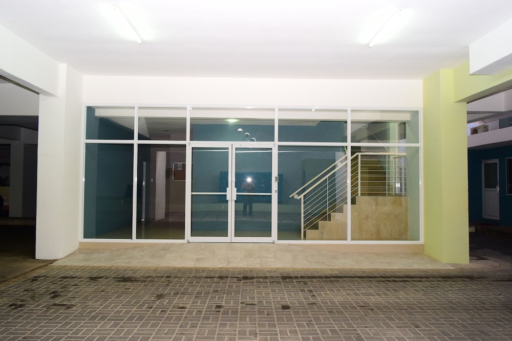 New Kingston Luxury Apt The Bromptons 17/22