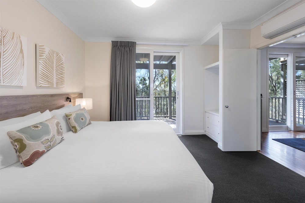 One Bedroom Premier Villa، Avani Cypress Lakes Resort 5/9