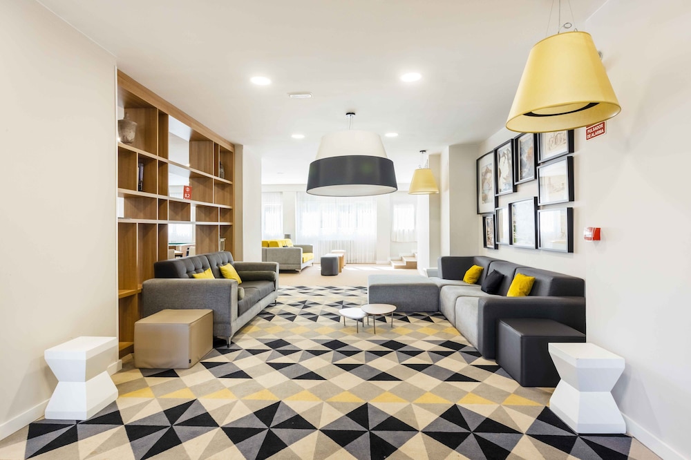 Gran Hotel de Jaca 33/50