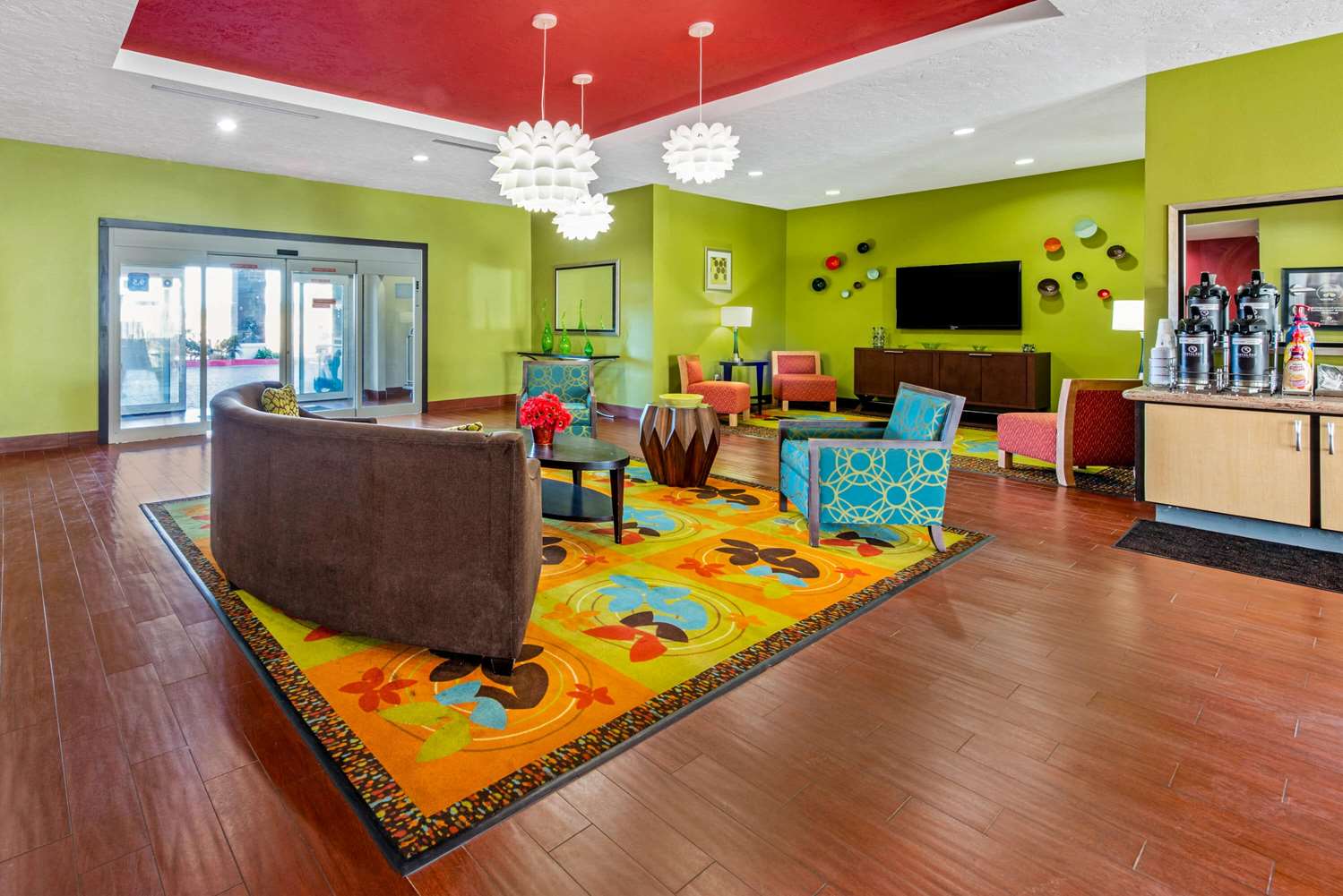 La Quinta Inn & Suites by Wyndham Leesville Ft. Polk 34/50
