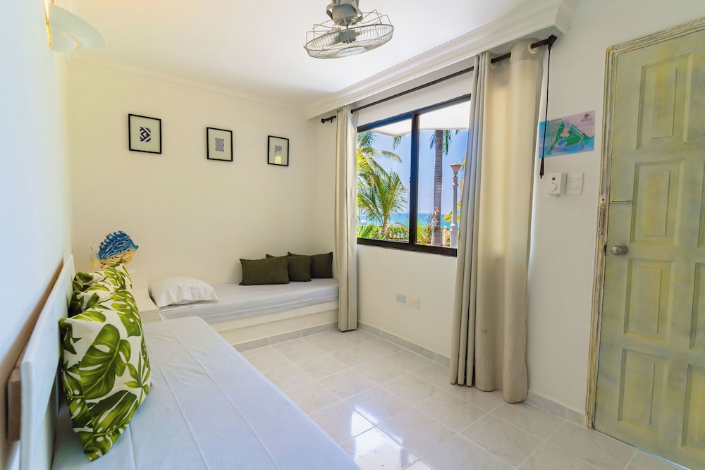 Hotel Cocoliso Island Resort 19/75