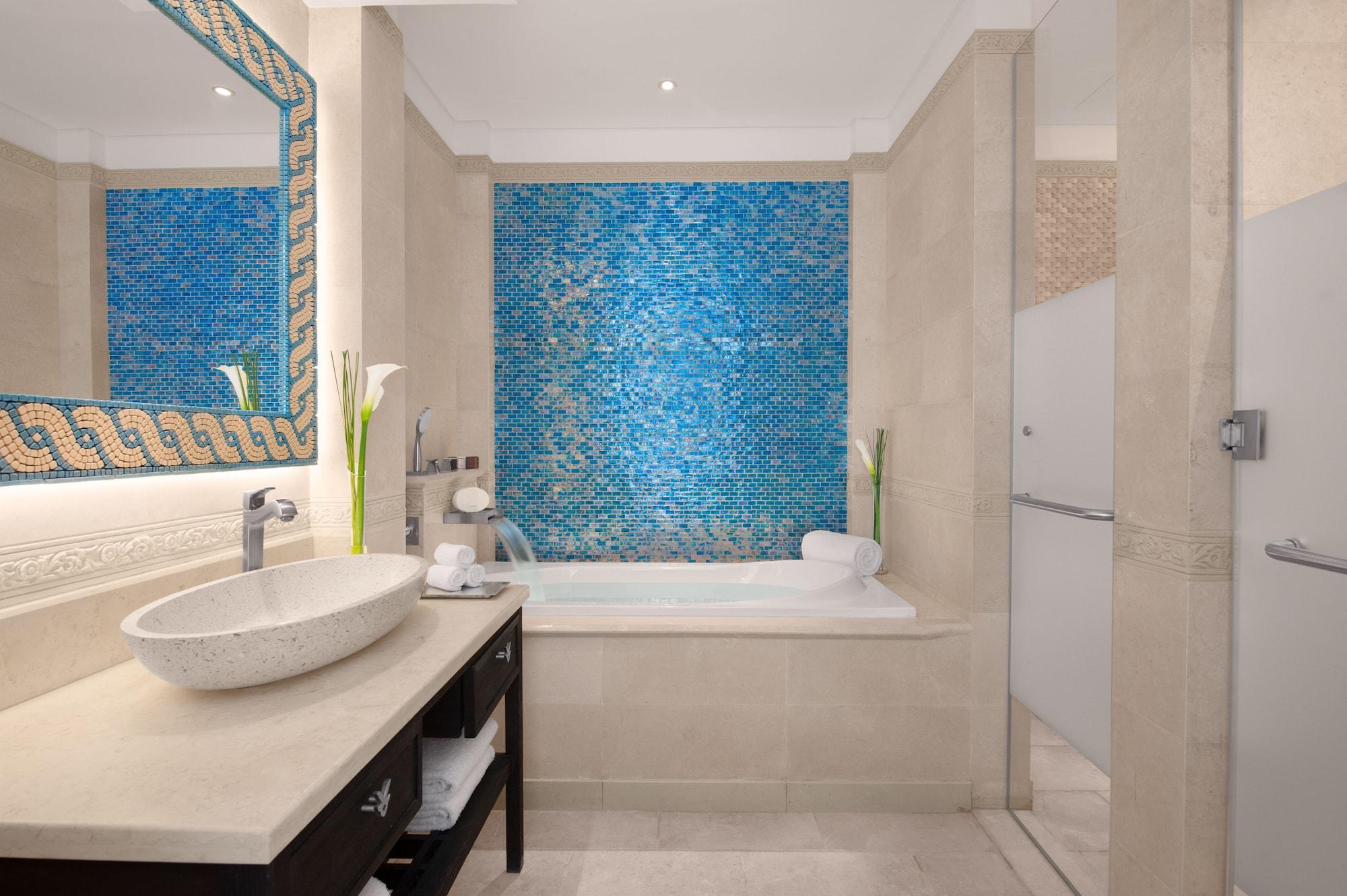 3 Bedrooms, Adventure, Villa, Sea View, Private Pool