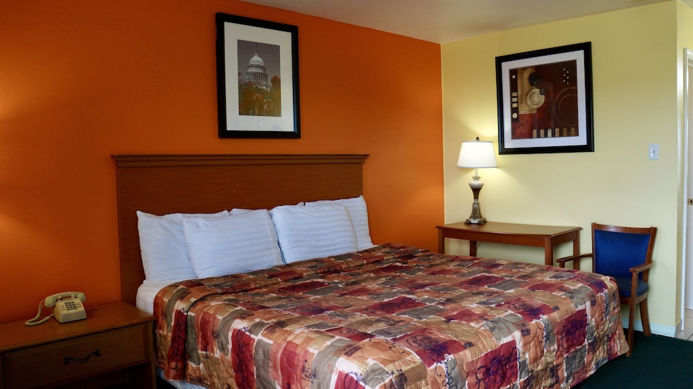 American Inn Of Kinder 12/54