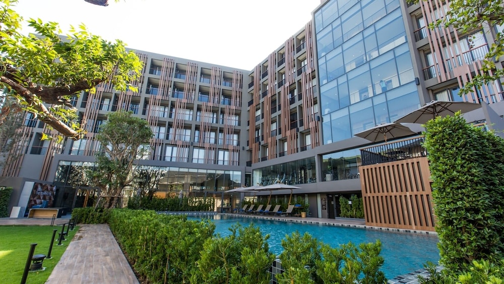 The Teak Hotel Mae Sot 4/50