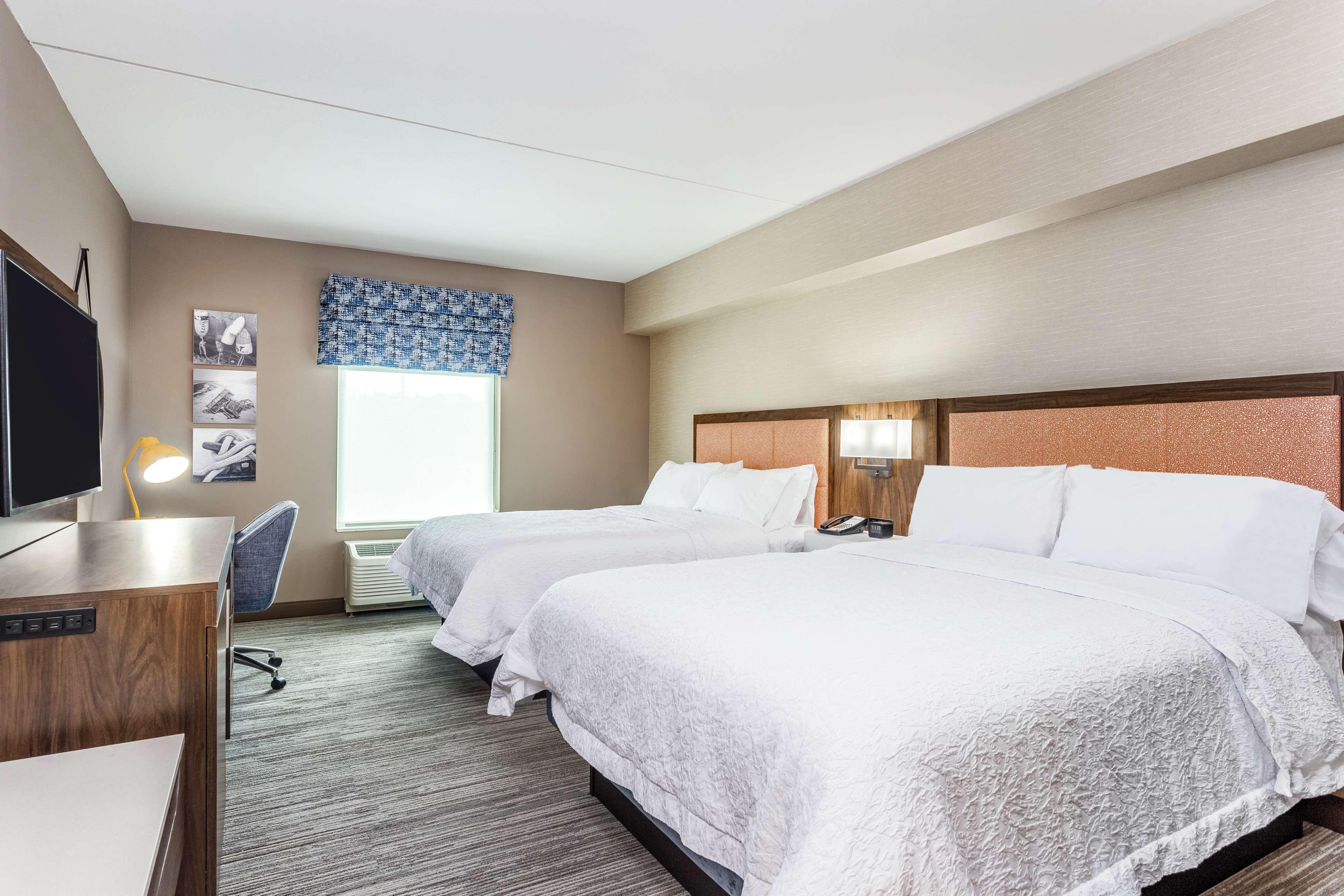 Studio, Suite, King Bed, Accessible