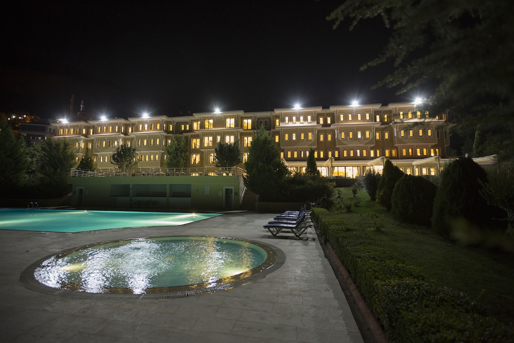 Ermenek Selcuklu Otel 25/26