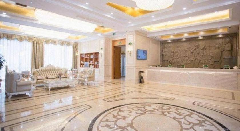Vienna Hotel (Suzhou Fashion stage Yangcheng Lake store) 7/46