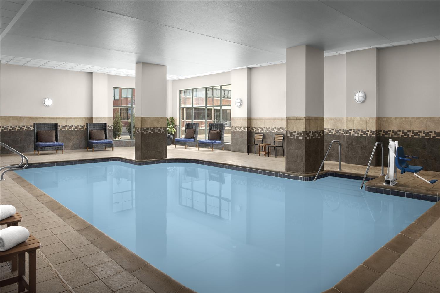 swimming pool spa