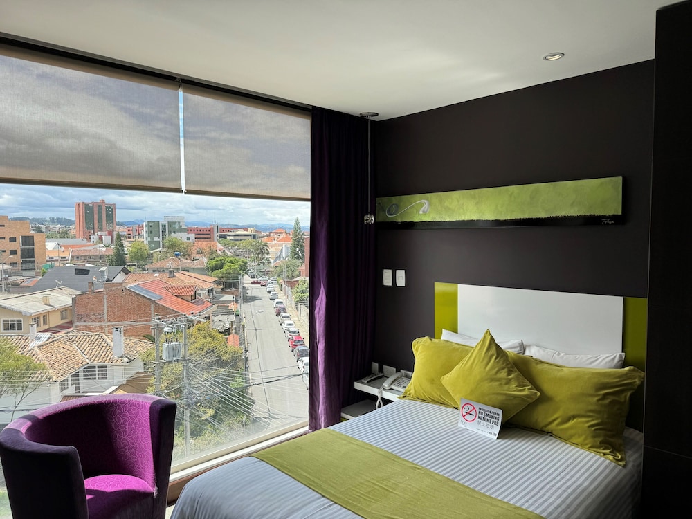 RIONE HOTEL BOUTIQUE 31/54