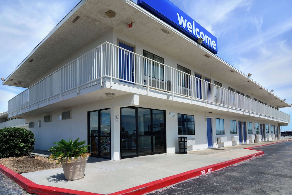 Motel6 Galveston, TX 46/59