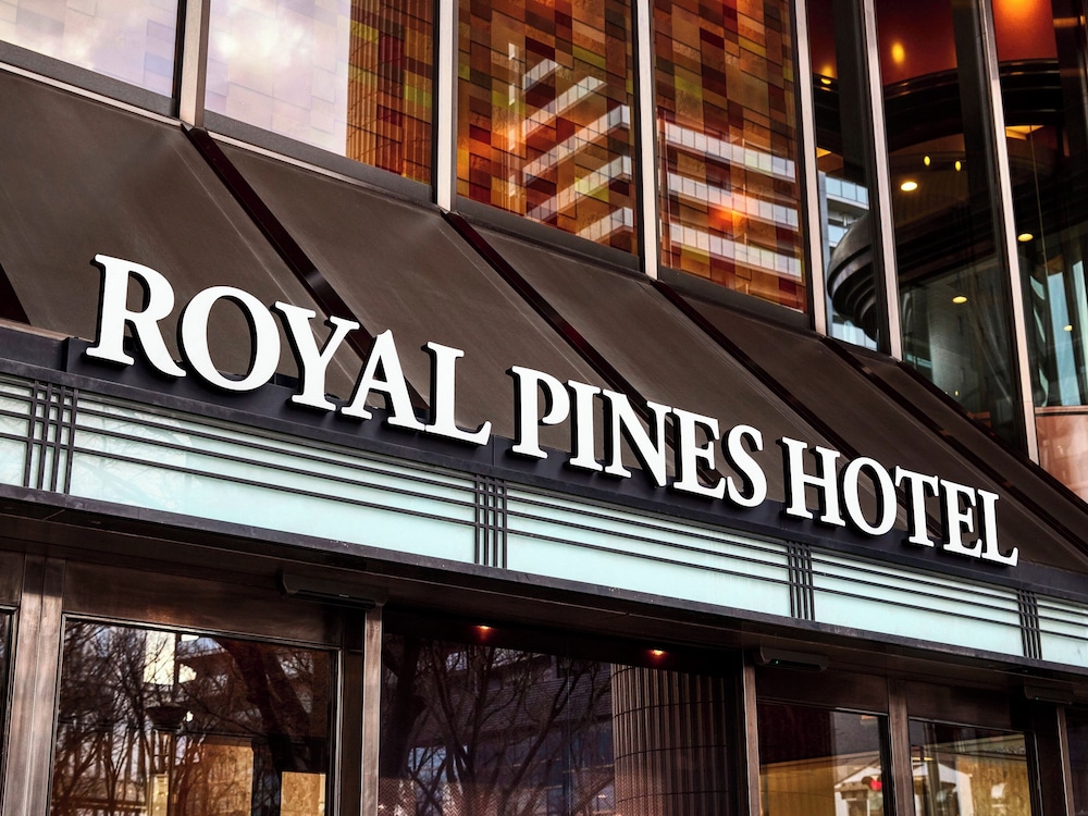 Royal Pines Hotel Chiba 1/50