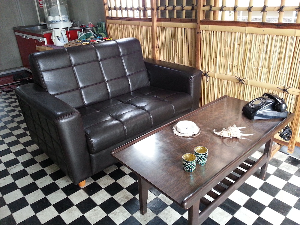 Dyeing And Hostel Nakashimaya - Caters To Women 37/55