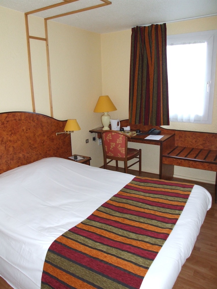Logis Cottage Hotel 11/66