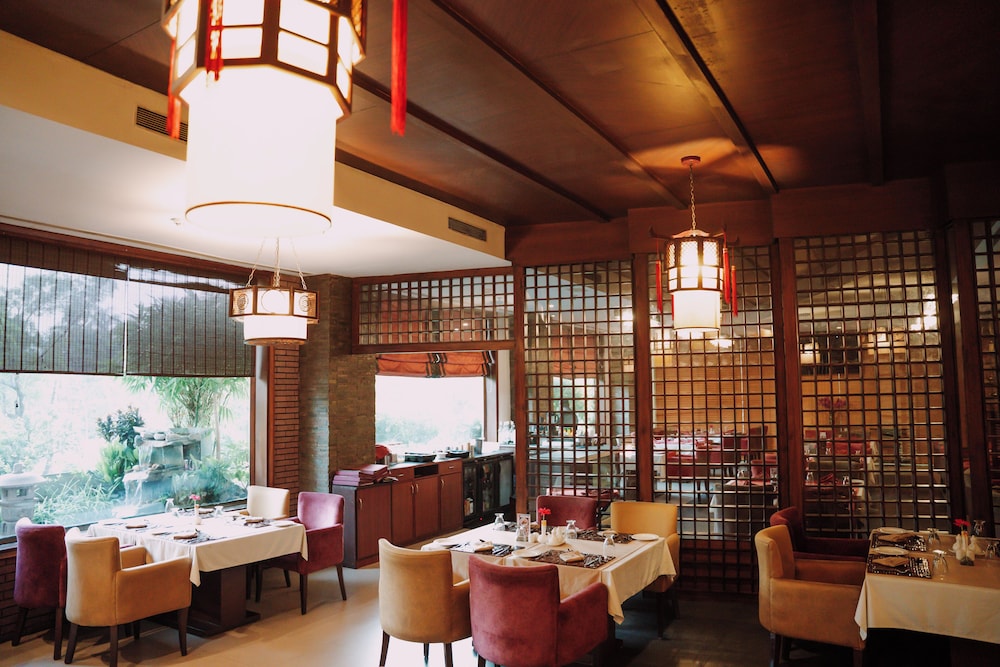 The Alcor Hotel 34/52