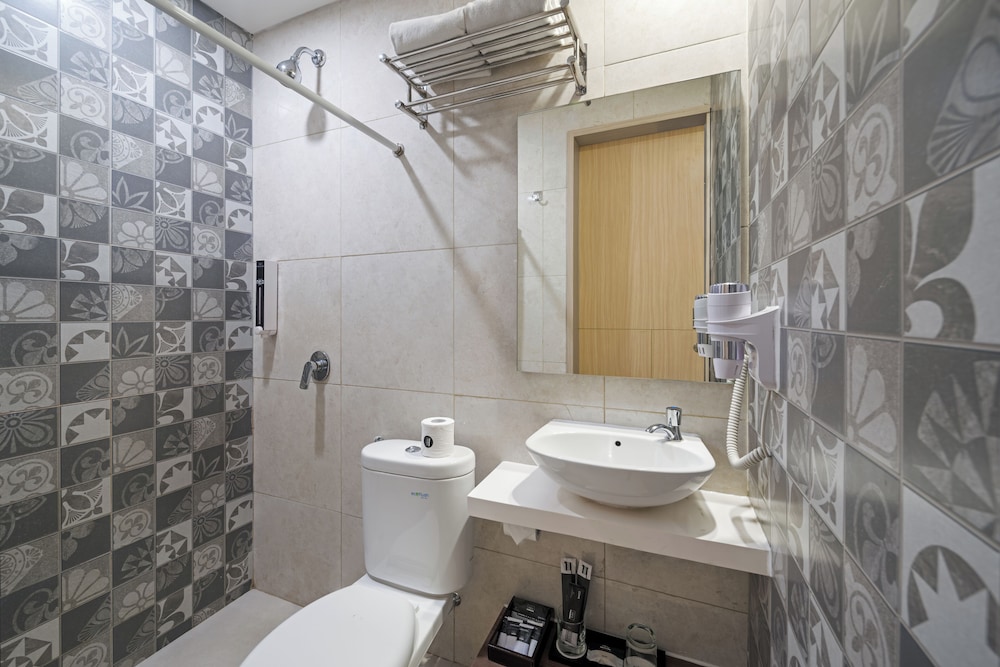 Hotel Neo Plus Airport Jakarta 22/22