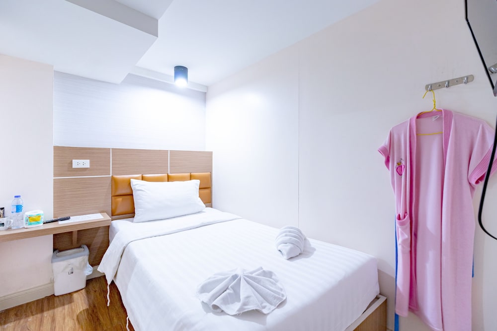 Oun Residence 22/67