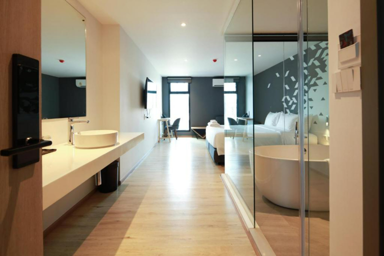 Koo Hotel 3/6