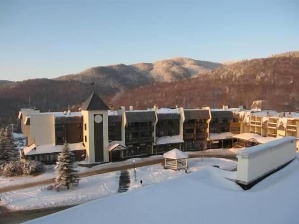 Bolton Valley Resort Lodge image