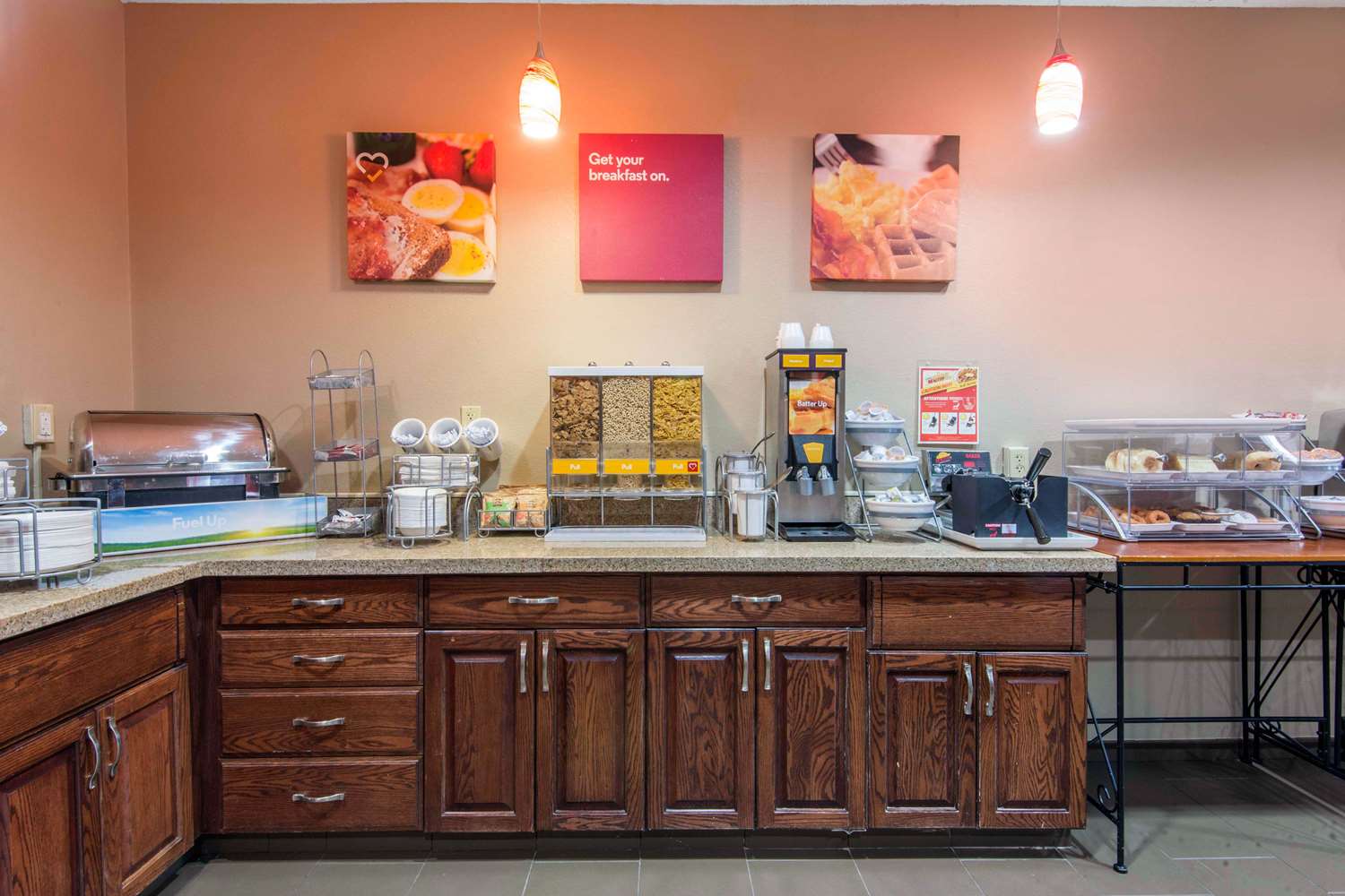 Comfort Suites Rochester Henrietta University Area 31/40