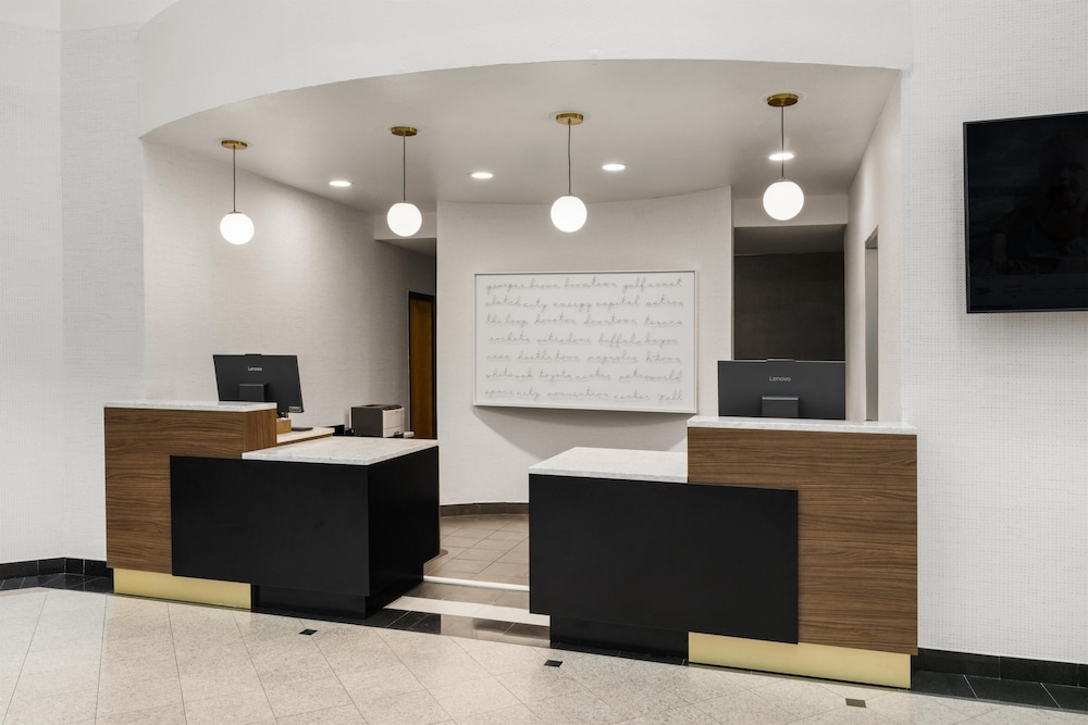 Holiday Inn Express Hotel And Suites Houston Downtown Convention Center 13/72