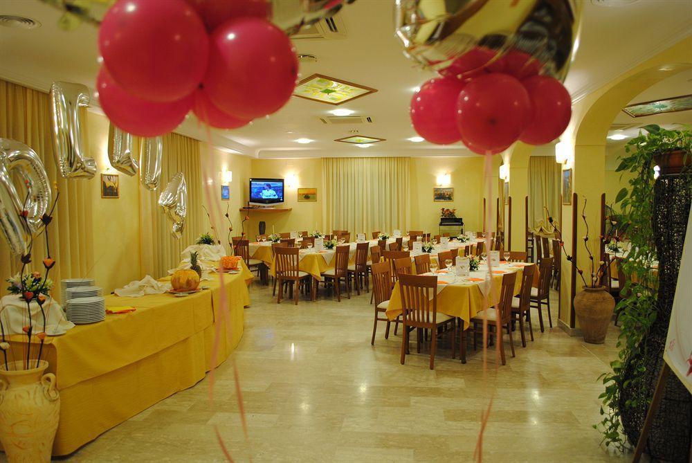 Hotel La Praia 11/17