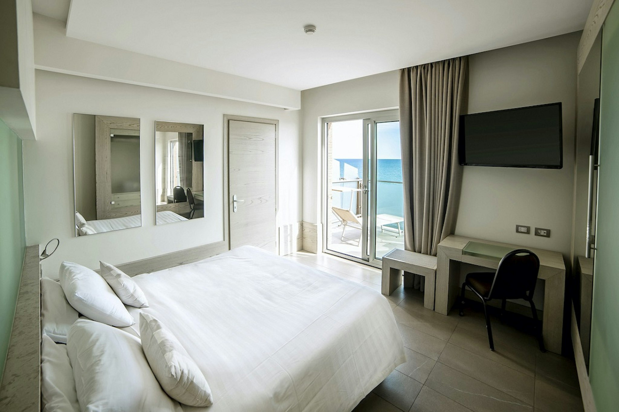 Room, Double Bed, Sea View