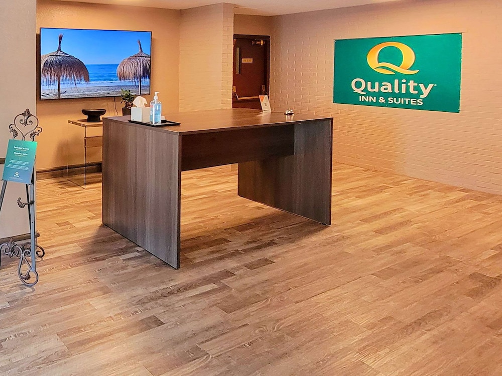 Quality Inn & Suites Gatineau 26/42