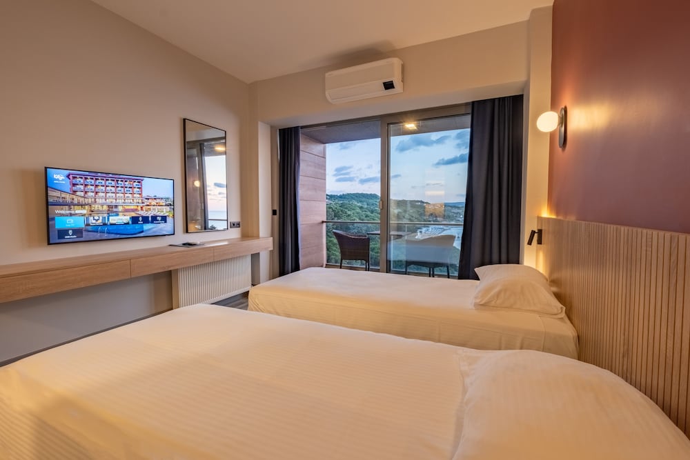 Kilya Hotel 8/19
