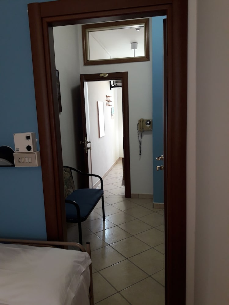 Hotel Penny 7/34