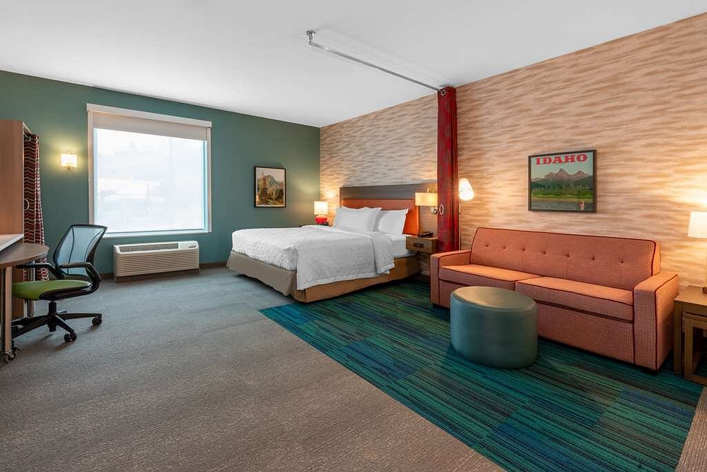 Suite, King Bed