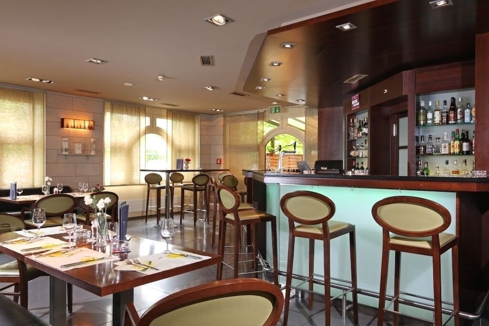 Hotel Conti 35/58