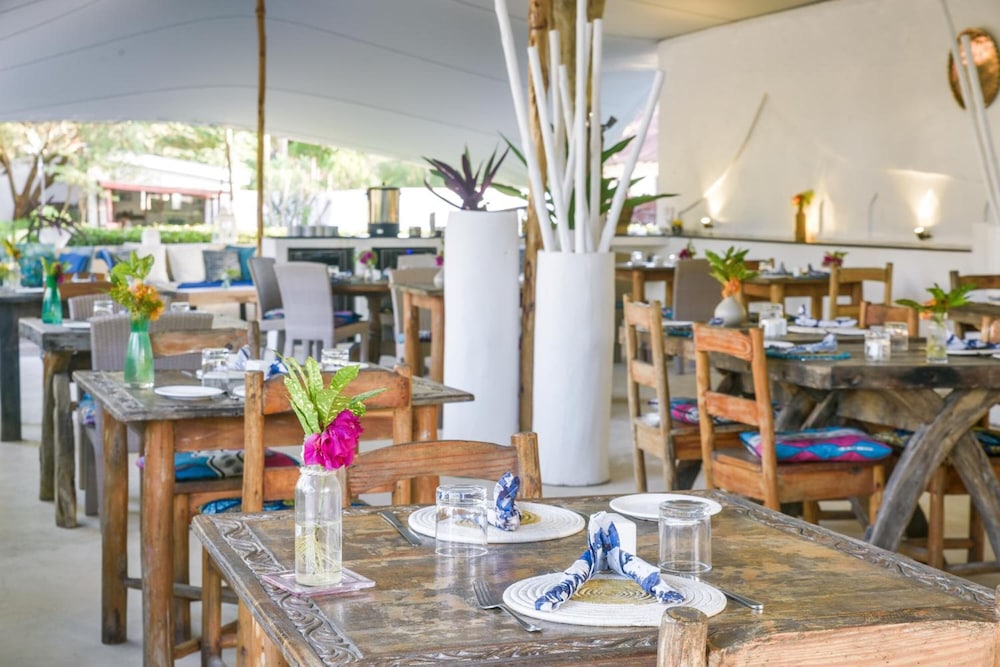 Indigo Beach Zanzibar 51/75